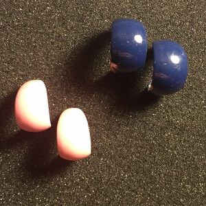 Two pairs of vintage enamel metal hoop earrings